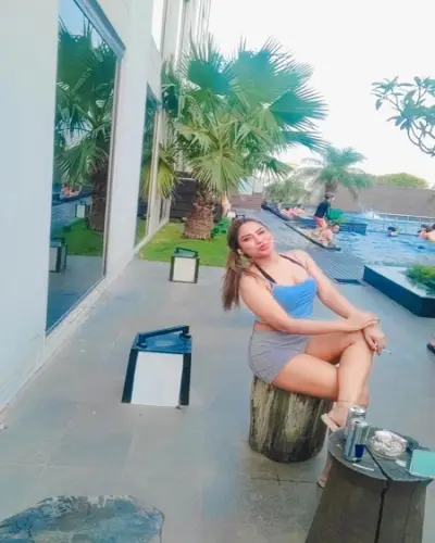 Escort Jodiya